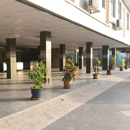 Tomato Hotel Λανγκάουι Εξωτερικό φωτογραφία
