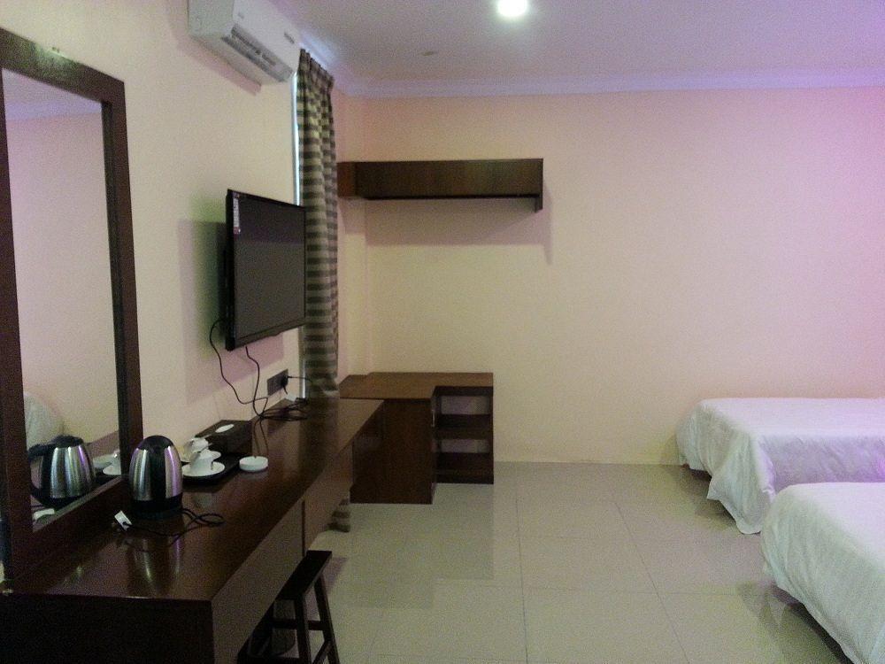 Tomato Hotel Λανγκάουι Εξωτερικό φωτογραφία